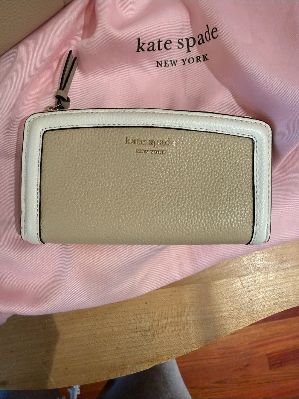 Kate Spade New York Knott colorblock zip slim continental wallet